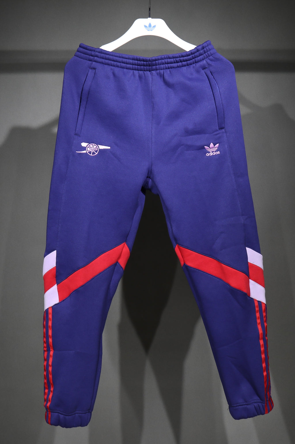 Tuta Arsenal rossa e blu